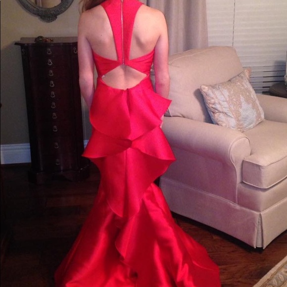 Sherri Hill Formal Dress - Picture 1 of 3